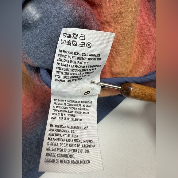 AMERICAN EAGLE Womens Southwestern Fleece Snap Front Jacket S Cozy Boho Western - Picture 14 of 15